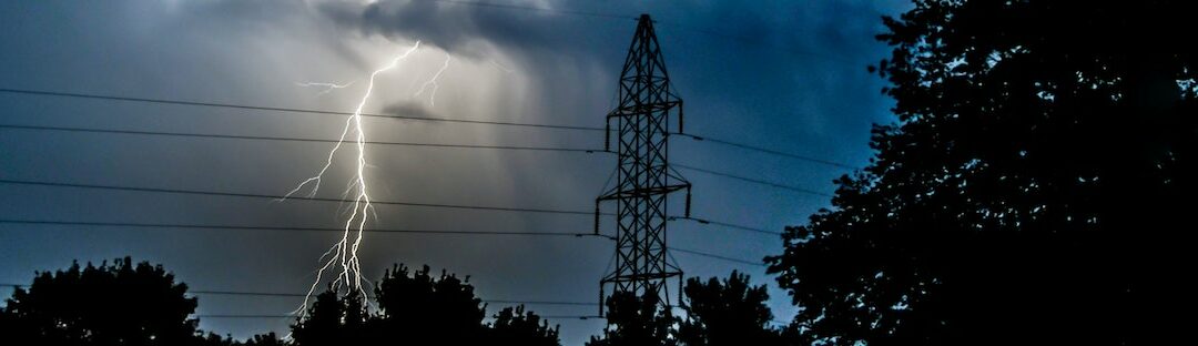 How utilities use analytics and machine learning for risk management: top 6 use cases